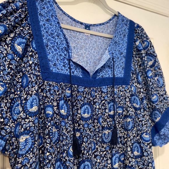 Old Navy Puff-Sleeve Printed Mini Swing Dress 3X – Split Neck, Tassel Ties - Picture 4 of 11